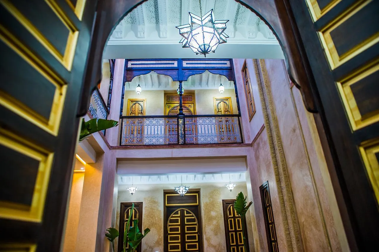 ***  Riad Qamar Marakéš Maroko