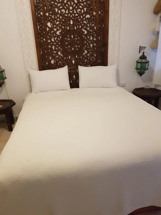 Riad Qamar Marakéš 3*,